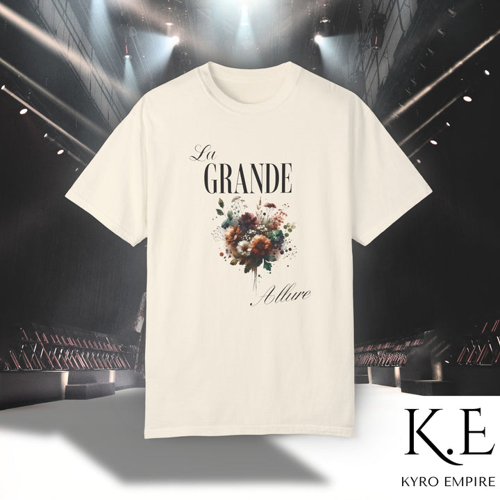 THE GRAND ELEGANCE T-SHIRT