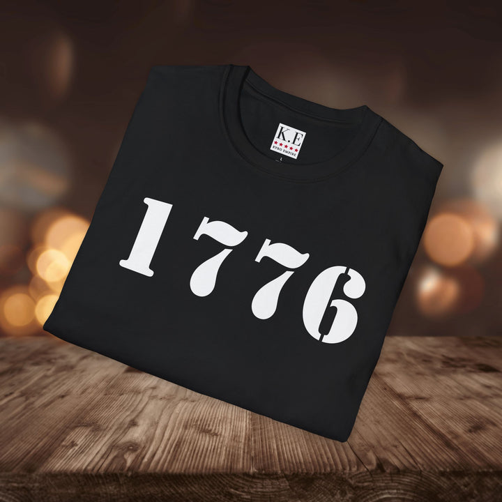 VINTAGE STYLE 1776 T-SHIRT