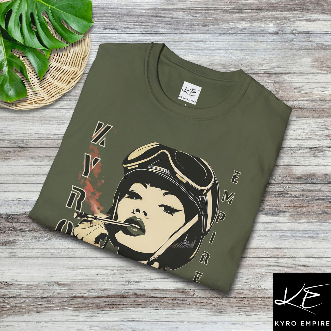 Combat Queen T-SHIRT