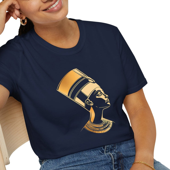 NEFERTITI'S REIGN T-SHIRT