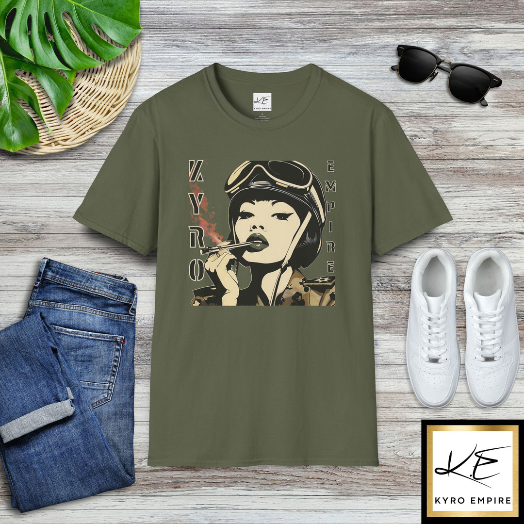 Combat Queen T-SHIRT