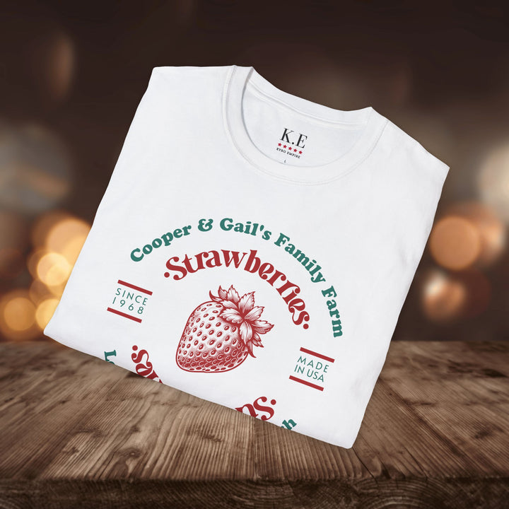 STRAWBERRY FARM T-SHIRT