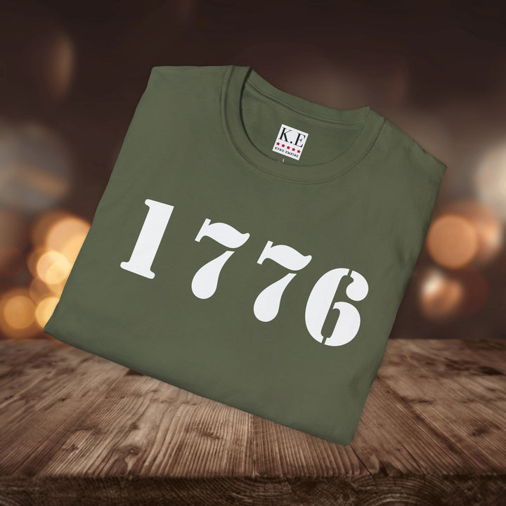 VINTAGE STYLE 1776 T-SHIRT