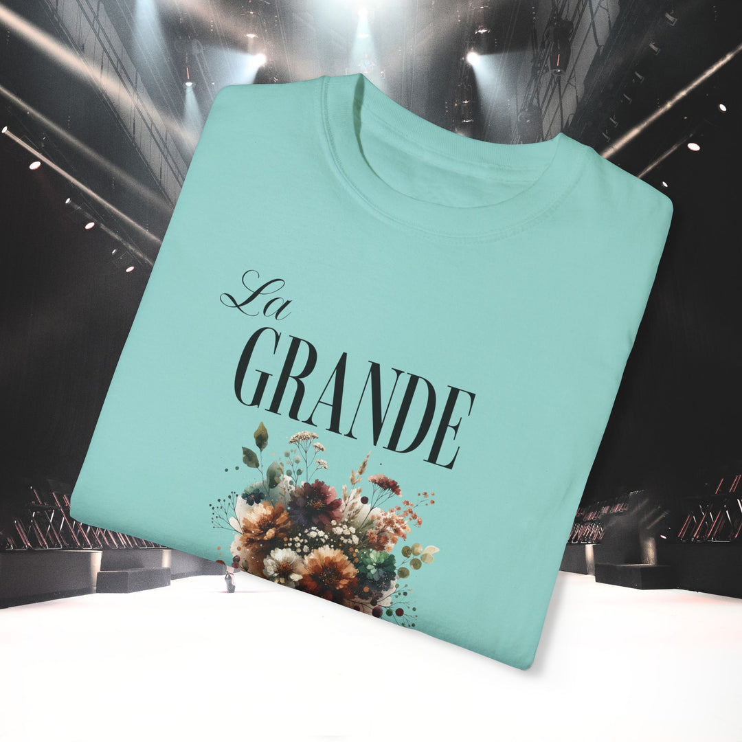 THE GRAND ELEGANCE T-SHIRT