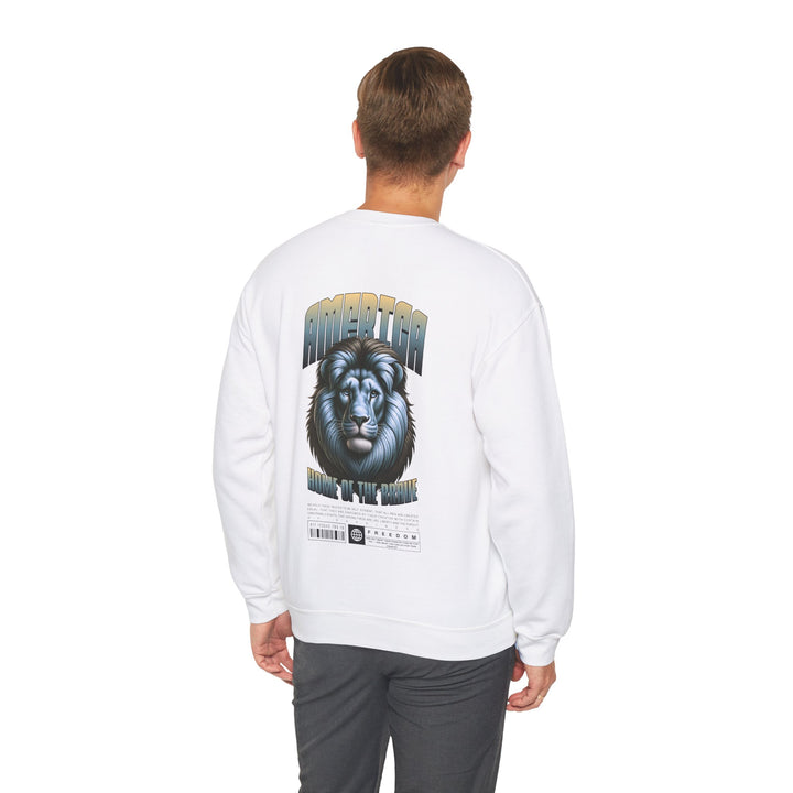 K.E LION CREWNECK