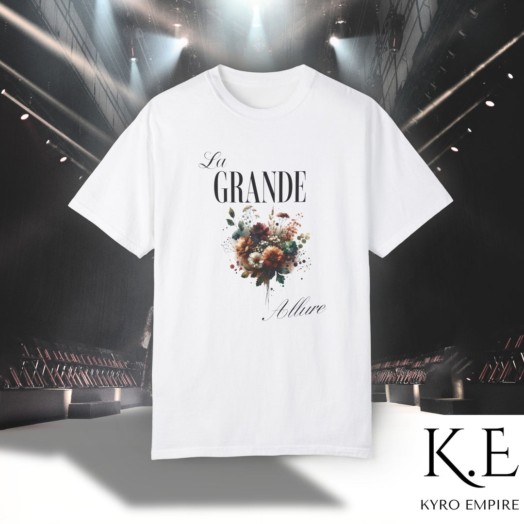 THE GRAND ELEGANCE T-SHIRT