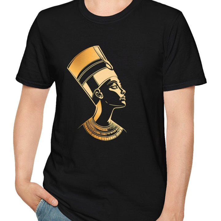 NEFERTITI'S REIGN T-SHIRT