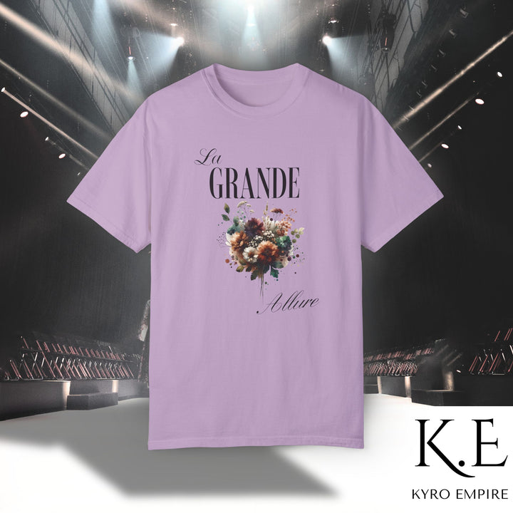 THE GRAND ELEGANCE T-SHIRT