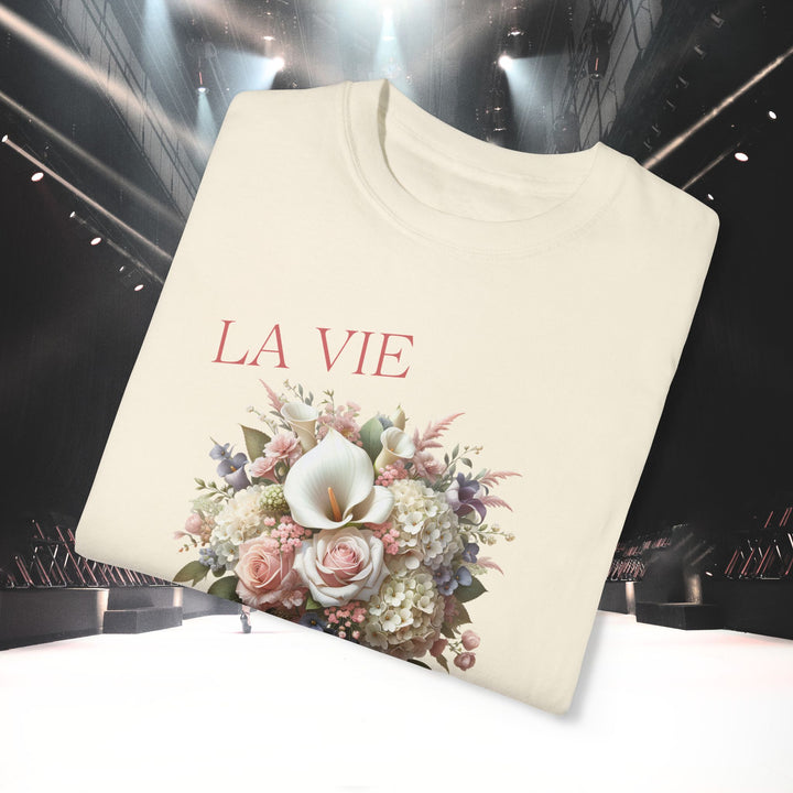 LA VIE EN ROSE T-SHIRT