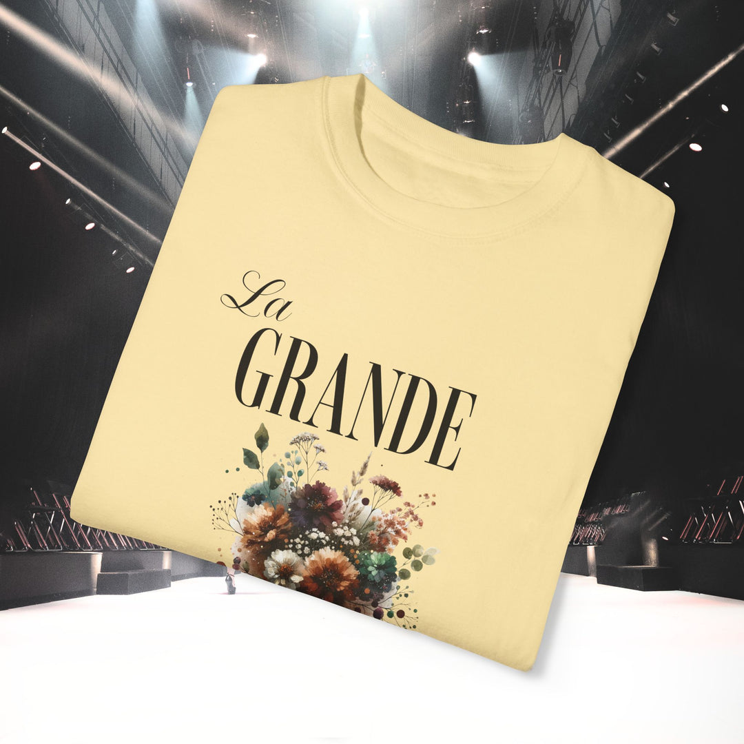 THE GRAND ELEGANCE T-SHIRT