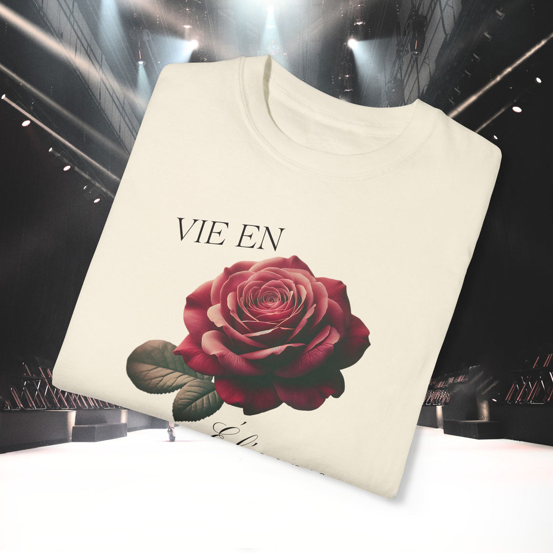 LIFE IN ELEGANCE T-SHIRT